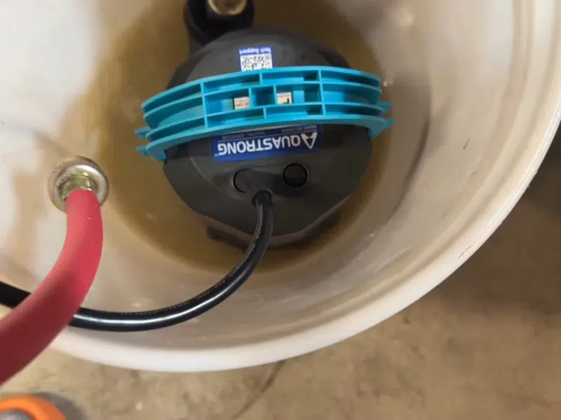 Tankless water heater connections and descaling service equipment for Tank vs. Tankless Water Heater in Arizona: What the Manufacturers Don’t Tell You